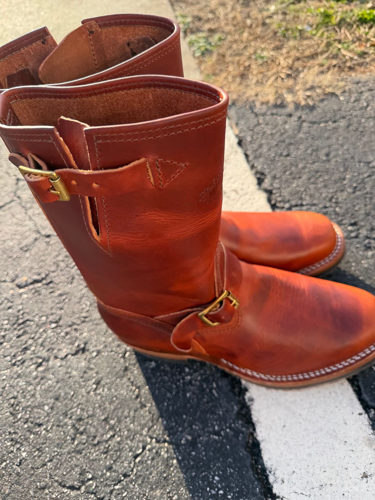 Photo by Shannmoody on January 5, 2026 of the Wesco Mister Lou in Wickett & Craig Tan Oiled Latigo.