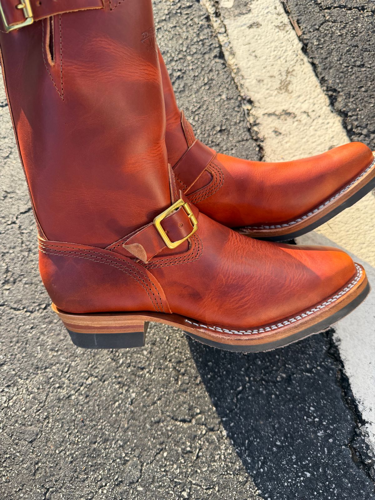 Photo by Shannmoody on January 5, 2026 of the Wesco Mister Lou in Wickett & Craig Tan Oiled Latigo.