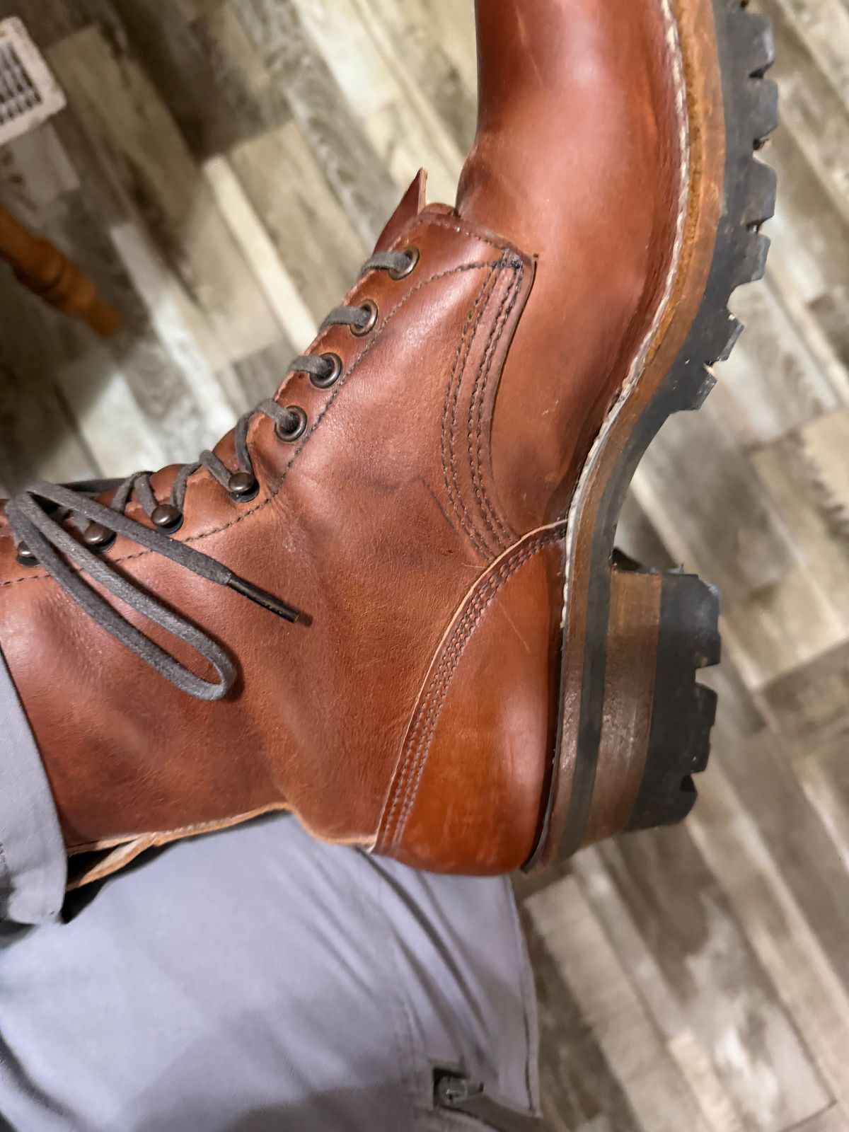 Photo by Shannmoody on December 8, 2025 of the White's C355 Logger in Seidel British Tan Double Shot.