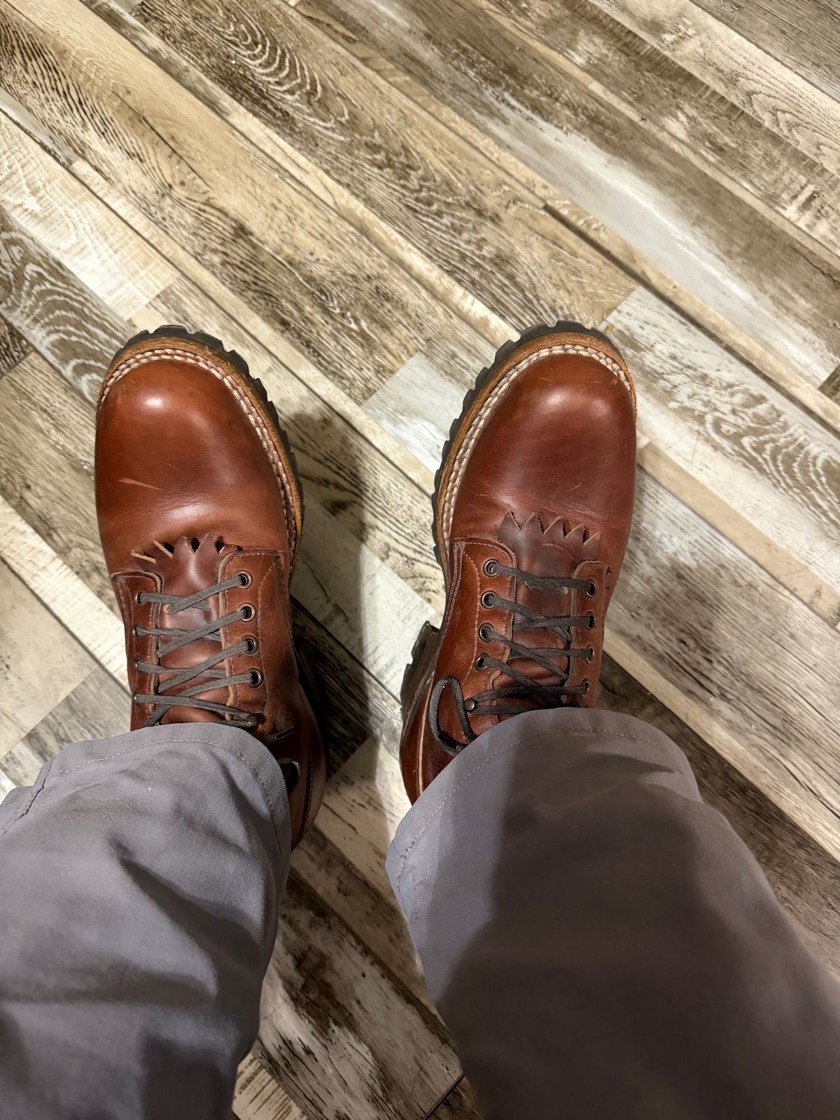 Photo by Shannmoody on December 8, 2025 of the White's C355 Logger in Seidel British Tan Double Shot.