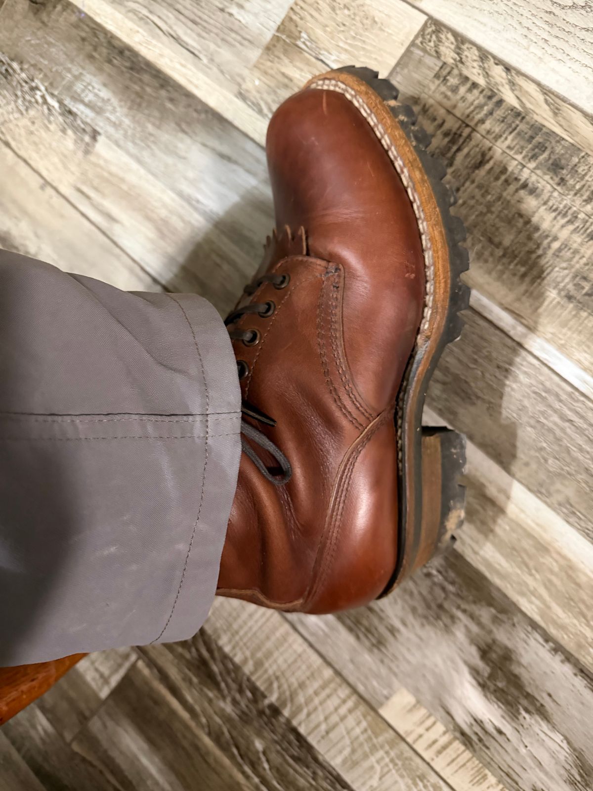 Photo by Shannmoody on December 8, 2025 of the White's C355 Logger in Seidel British Tan Double Shot.