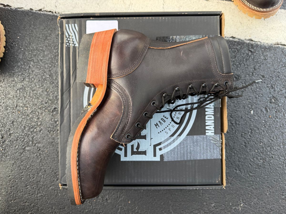 Photo by Shannmoody on February 17, 2026 of the Frank's Boots Type 2 Highlander in Cypress Black Teacore.