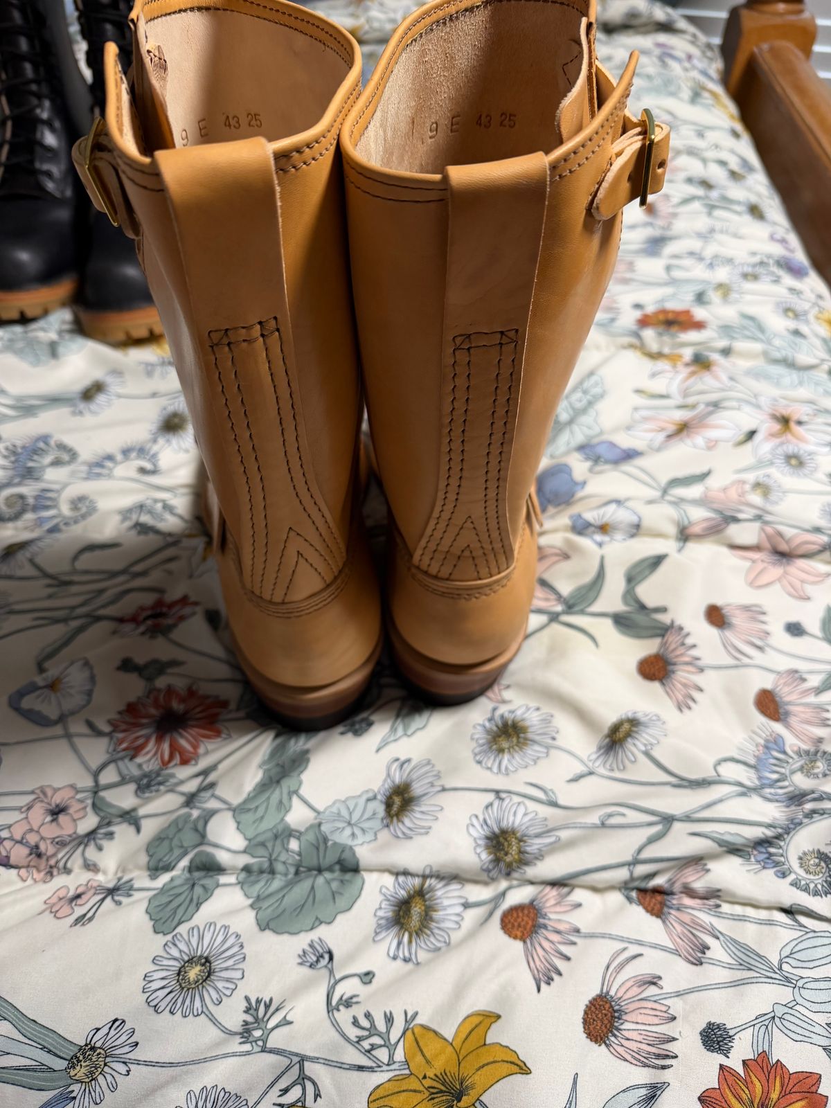 Photo by Shannmoody on February 19, 2026 of the Wesco Mister Lou in Maryam Italian Vachetta Natural Horsebutt.