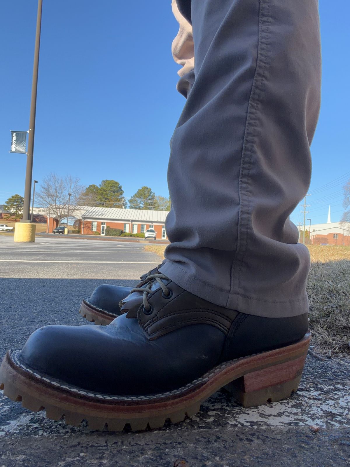 Photo by Shannmoody on December 11, 2025 of the Frank's Boots Royal Commander in Mocha/ Olive Harness.