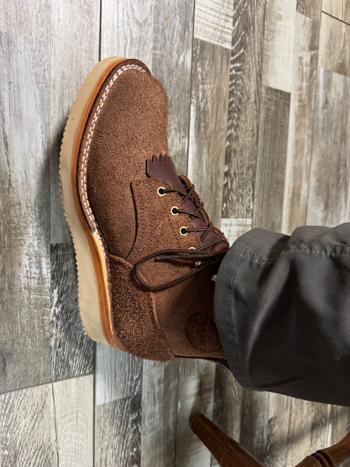 Photo by Shannmoody on June 12, 2025 of the Frank's Boots Rainier in Seidel Chocolate Oil Tan Roughout.