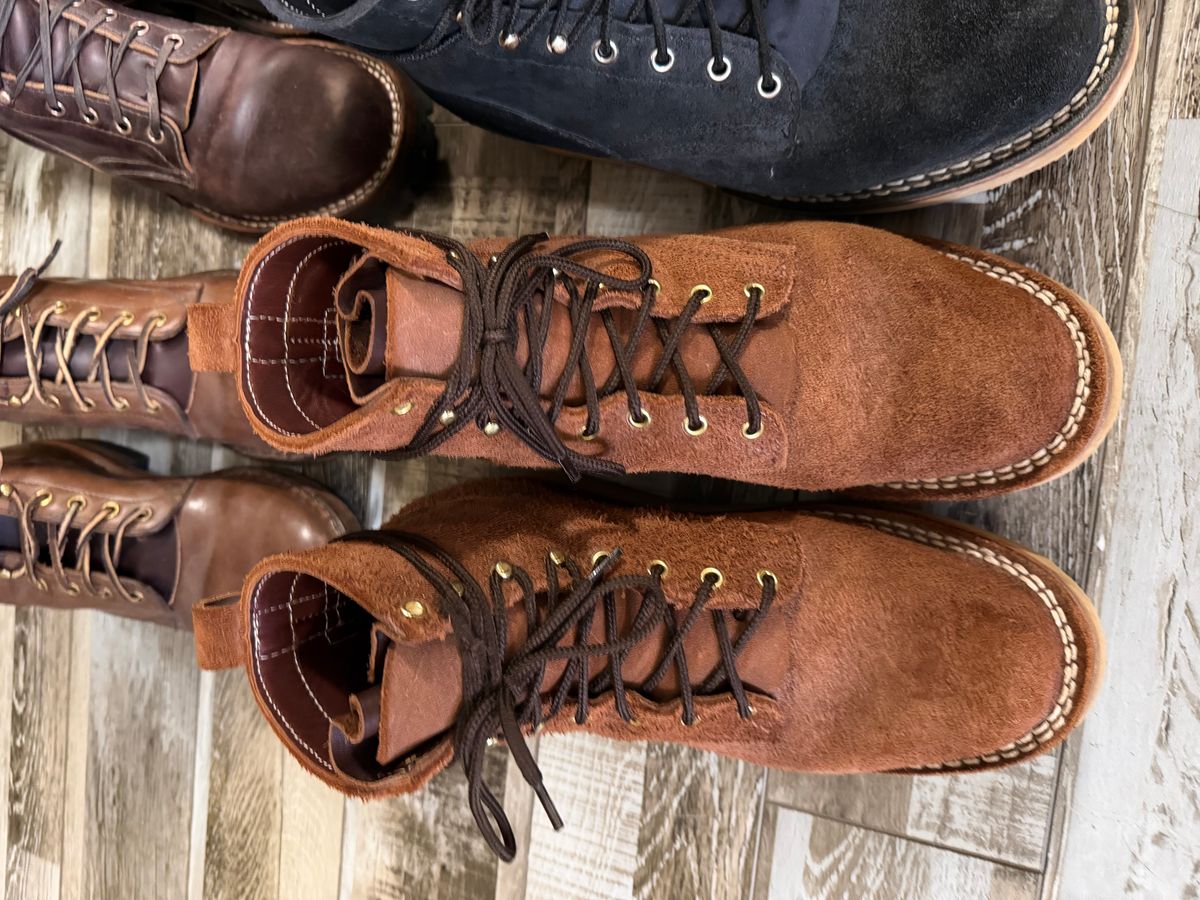 Photo by Shannmoody on December 14, 2025 of the Frank's Boots Rainier in Seidel Chocolate Oil Tan Roughout.