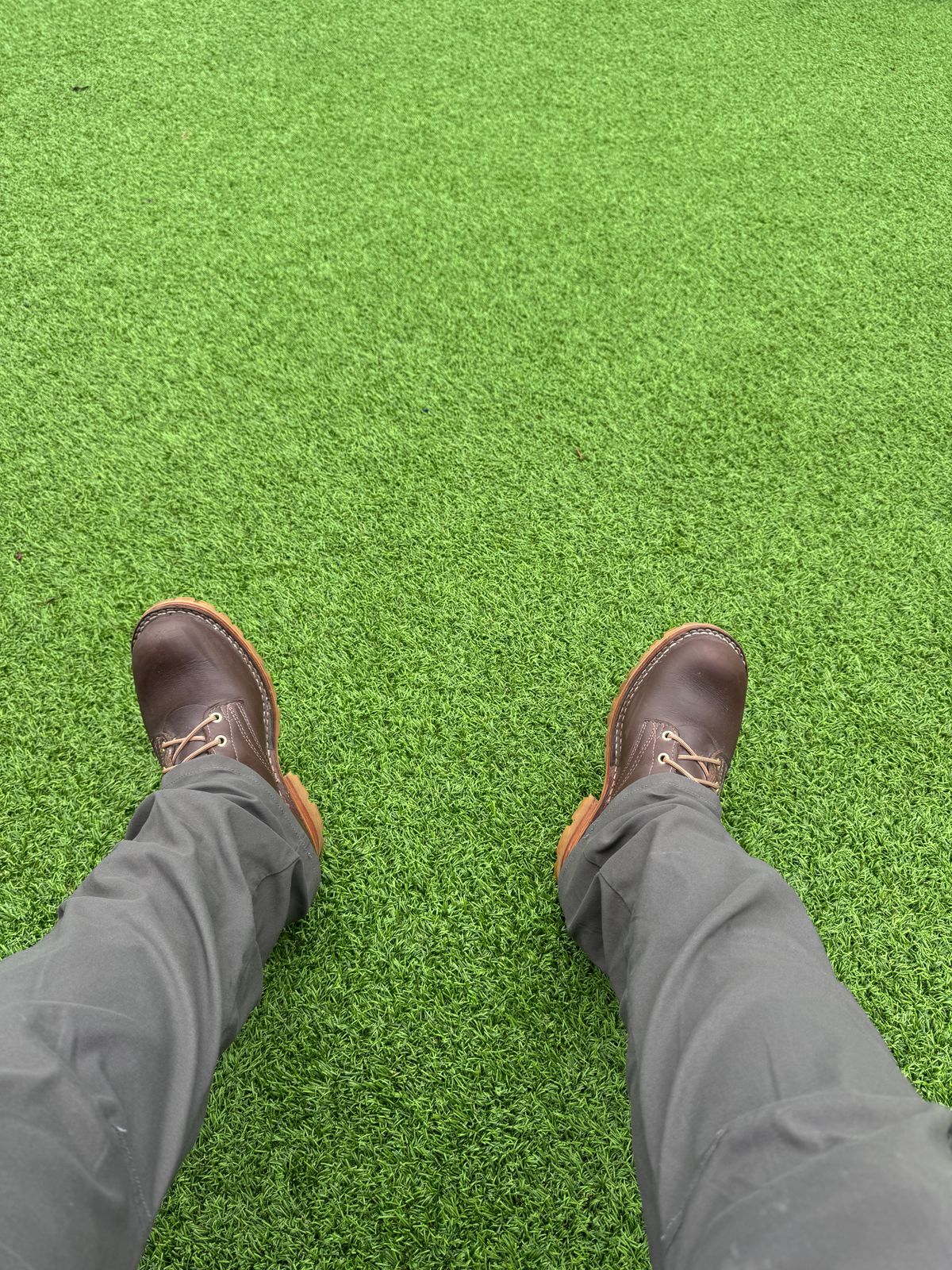 Photo by Shannmoody on May 26, 2025 of the Frank's Boots Type 1 Commander in Horween Walnut Cypress.