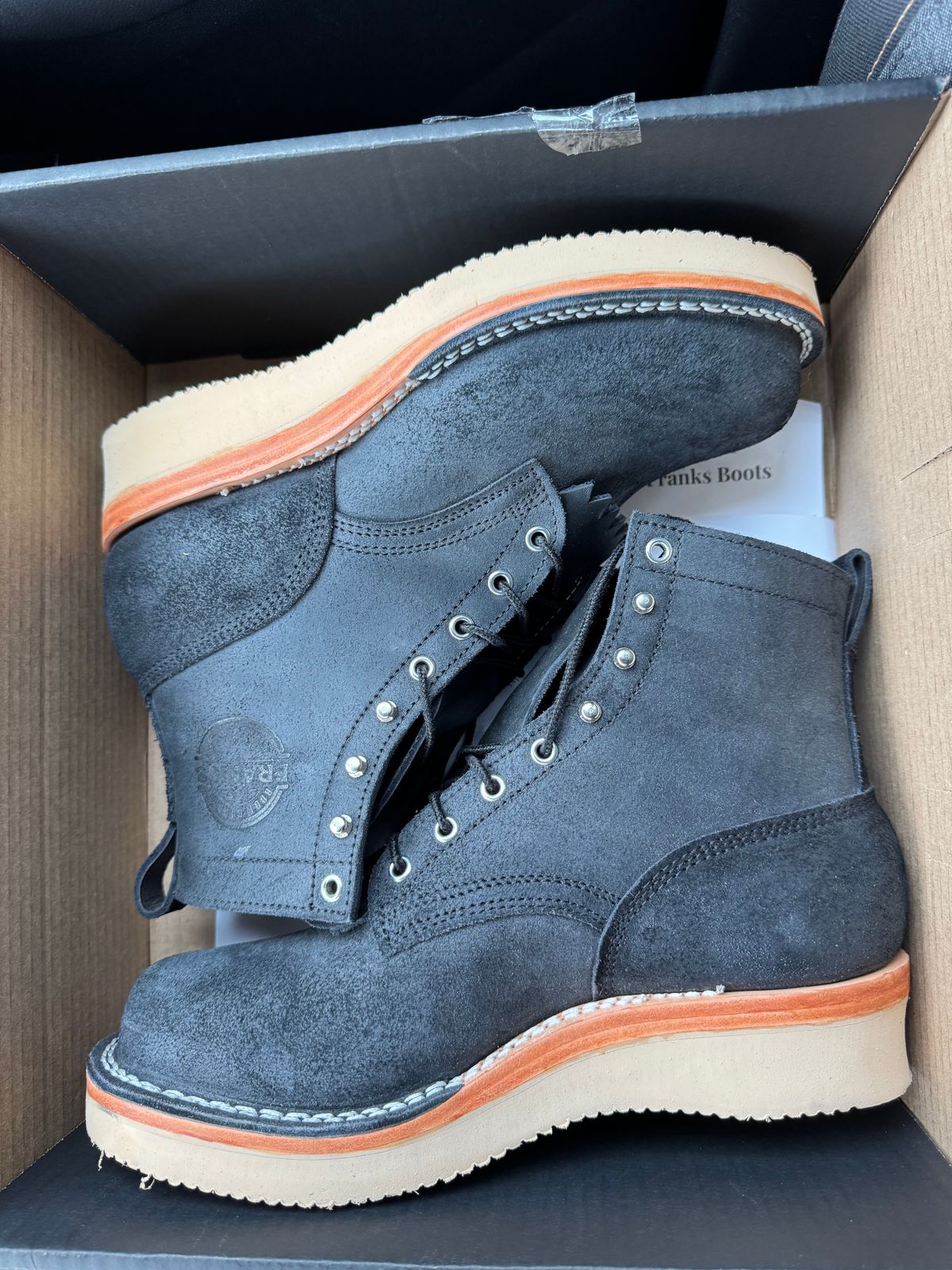 Photo by Shannmoody on May 27, 2025 of the Frank's Boots Rainier in Black Roughout Work Leather.