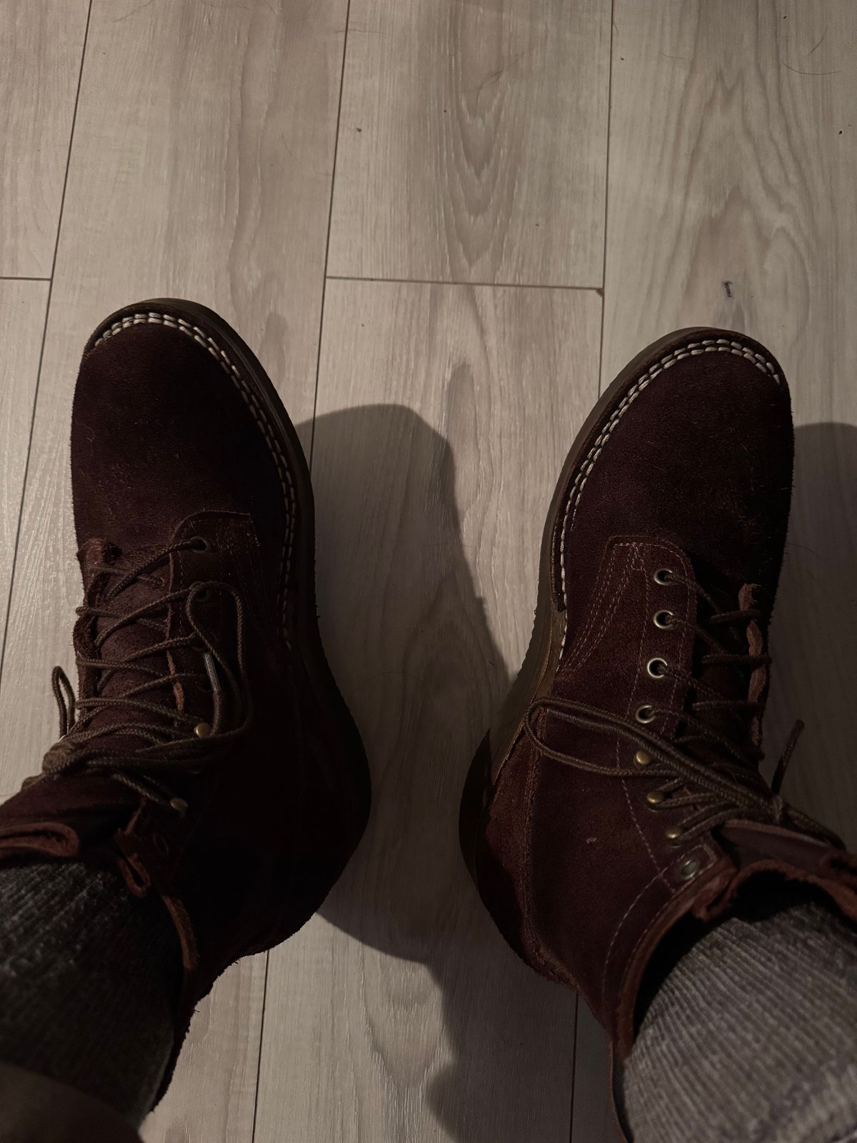 Photo by Shannmoody on July 9, 2025 of the Frank's Boots Rainier in Seidel Mocha Oil Tan Roughout.