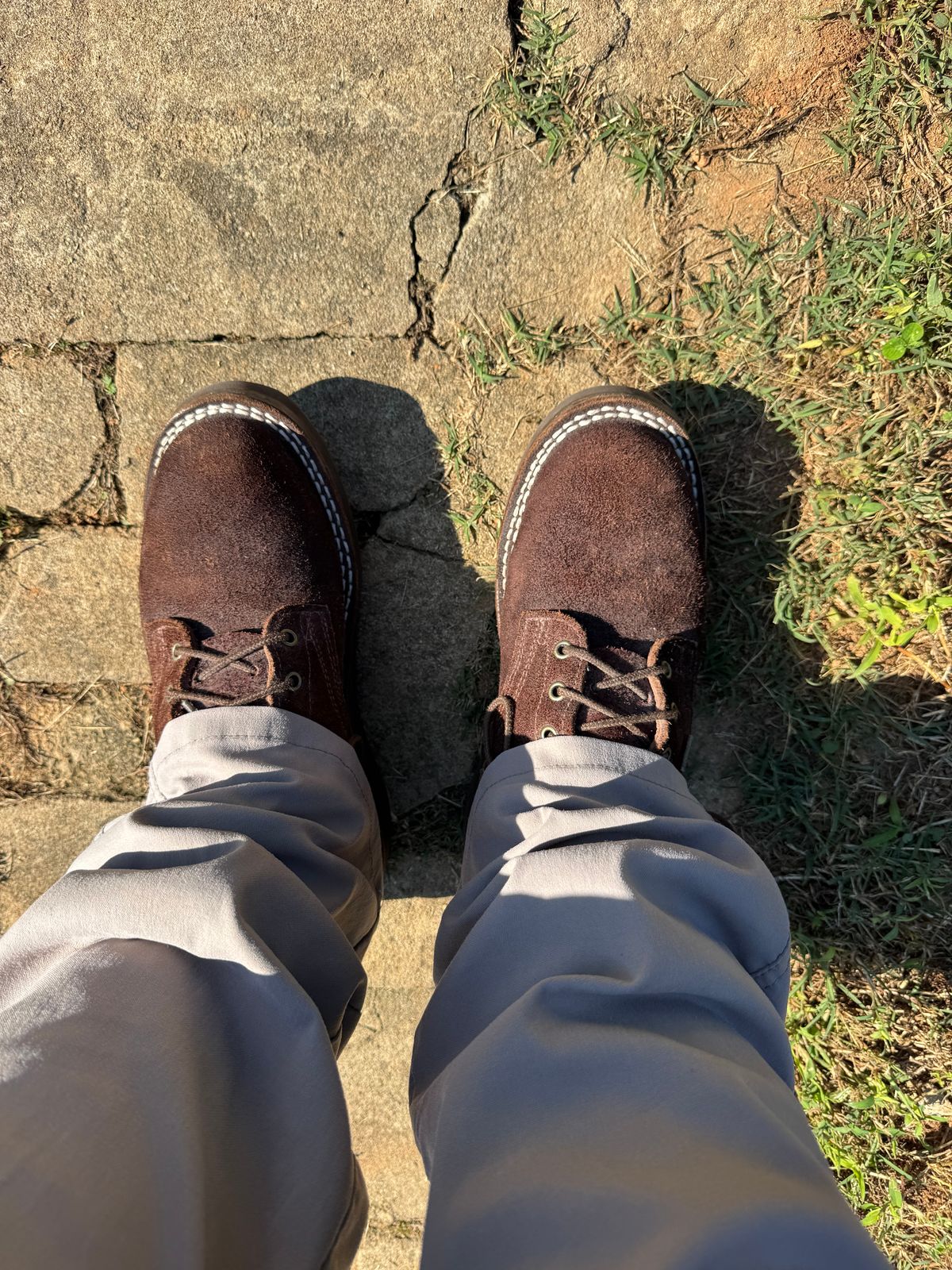 Photo by Shannmoody on October 18, 2025 of the Frank's Boots Rainier in Seidel Mocha Oil Tan Roughout.