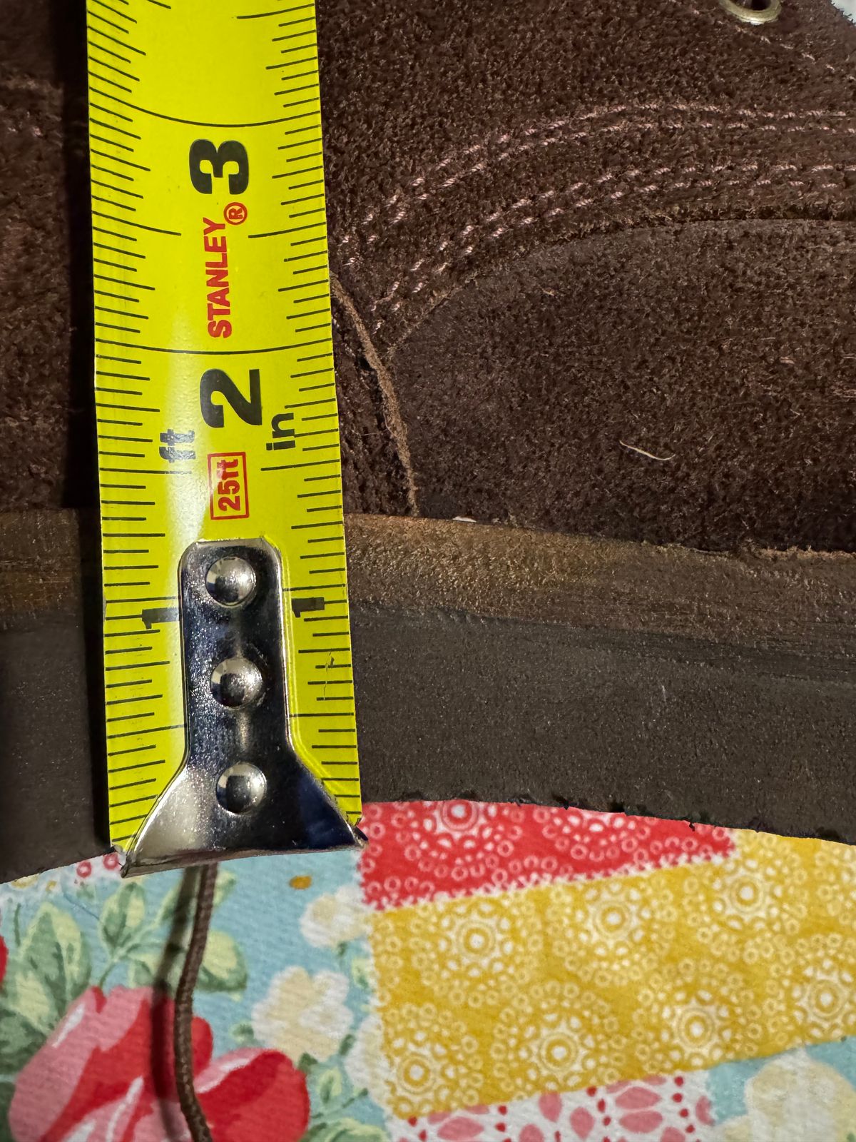 Photo by Shannmoody on June 12, 2025 of the Frank's Boots Rainier in Seidel Mocha Oil Tan Roughout.