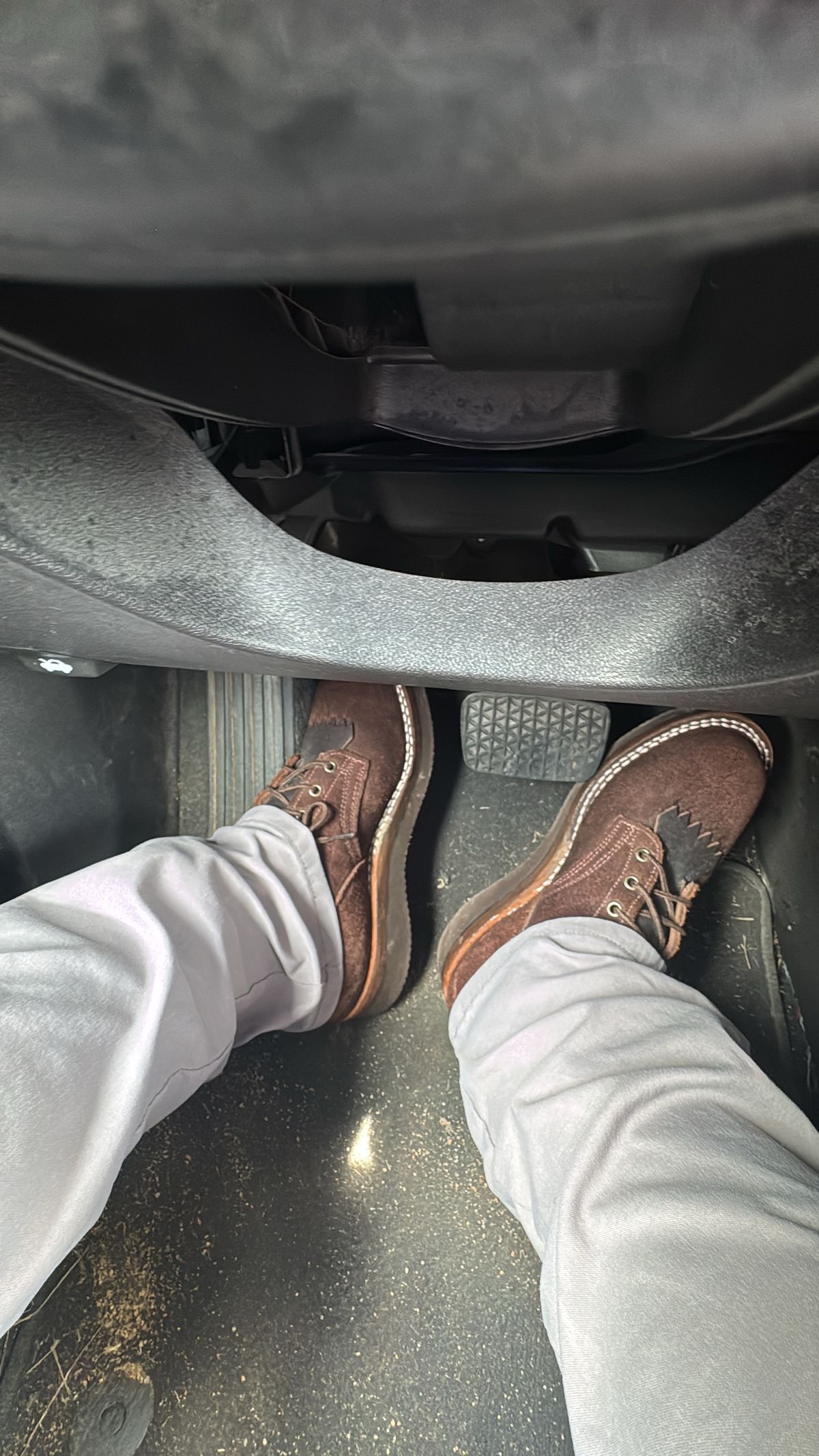 Photo by Shannmoody on June 13, 2025 of the Frank's Boots Rainier in Seidel Mocha Oil Tan Roughout.