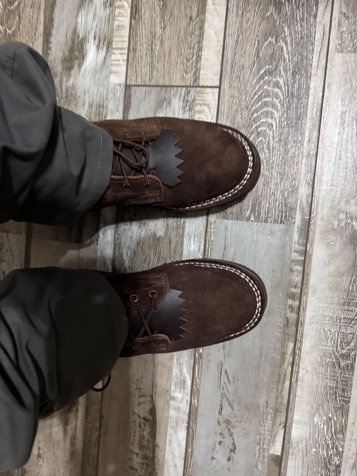 Photo by Shannmoody on May 28, 2025 of the Frank's Boots Rainier in Seidel Mocha Oil Tan Roughout.