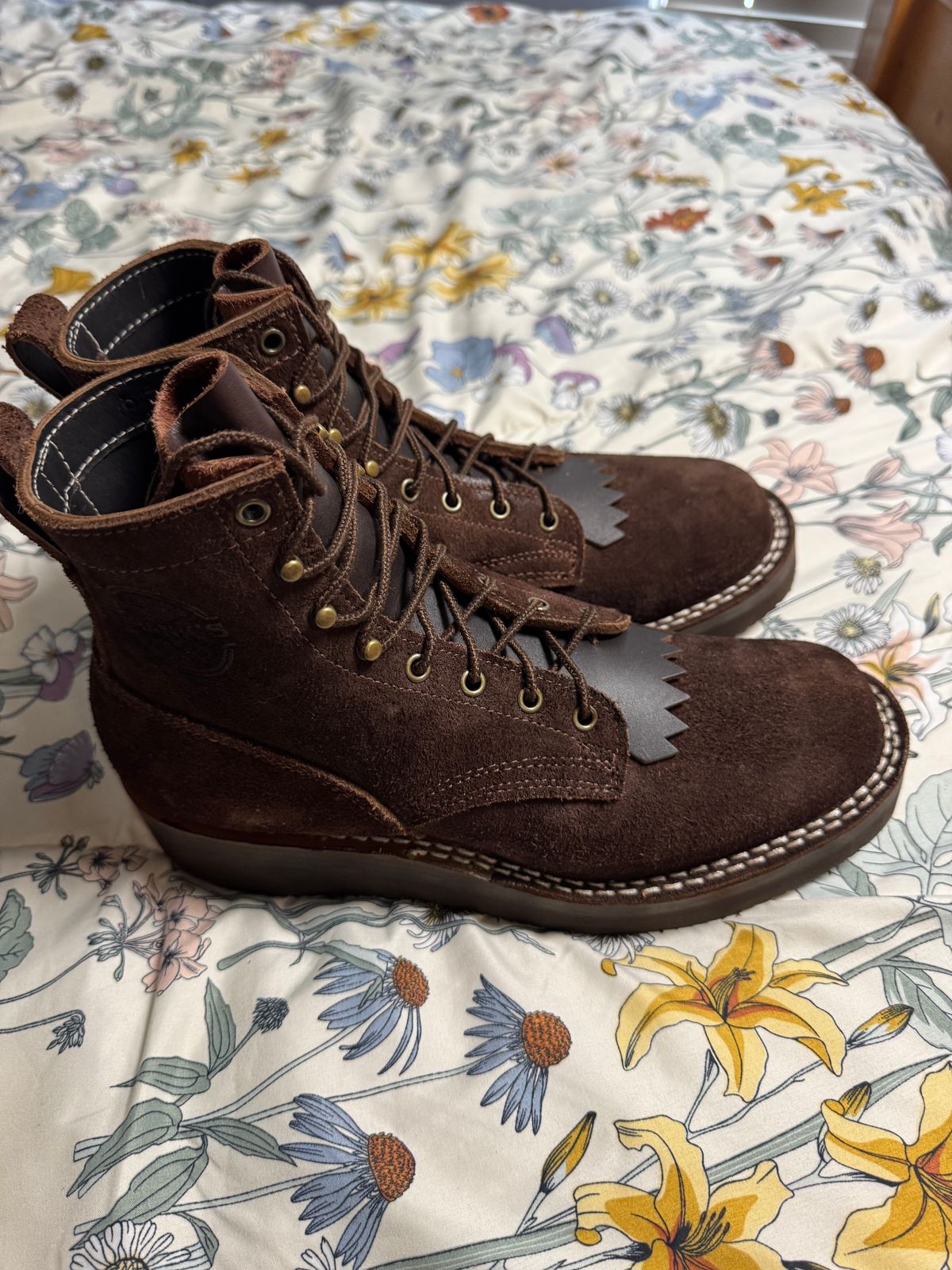 Photo by Shannmoody on May 28, 2025 of the Frank's Boots Rainier in Seidel Mocha Oil Tan Roughout.