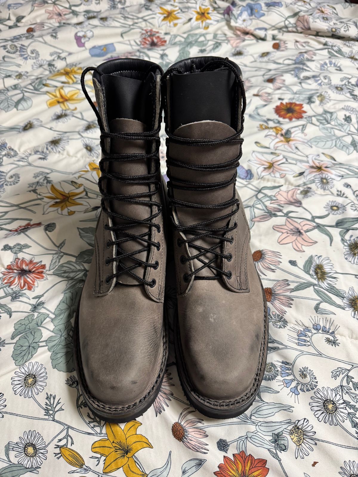 Photo by Shannmoody on October 25, 2025 of the Frank's Boots Rainier in Horween Steel Predator.