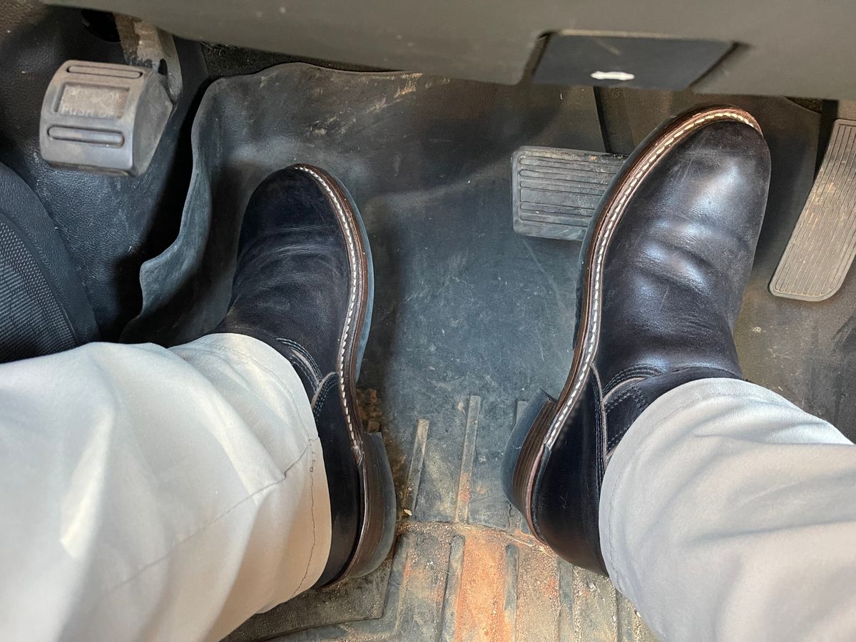 Photo by Shannmoody on April 18, 2023 of the John Lofgren Wabash Engineer Boots in Horween Black Chromexcel.