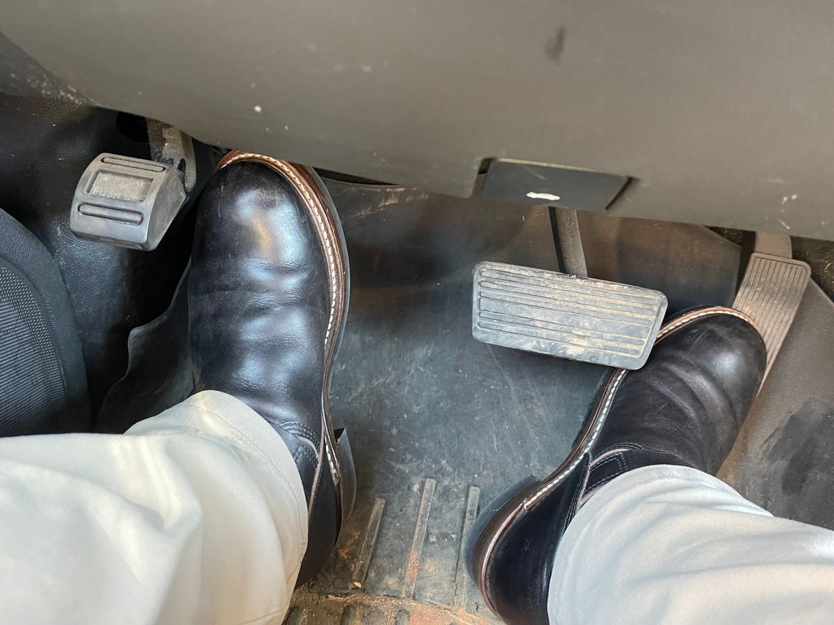 Photo by Shannmoody on April 18, 2023 of the John Lofgren Wabash Engineer Boots in Horween Black Chromexcel.