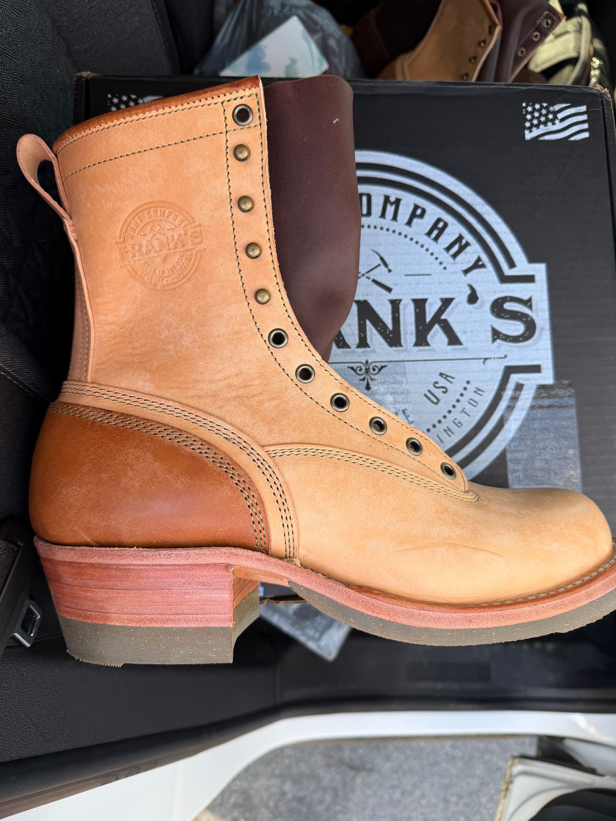 Photo by Shannmoody on February 20, 2026 of the Frank's Boots Natural Heritage in Badalassi Carlo Natural Pueblo And Badalassi Carlo Cognac Plueblo.