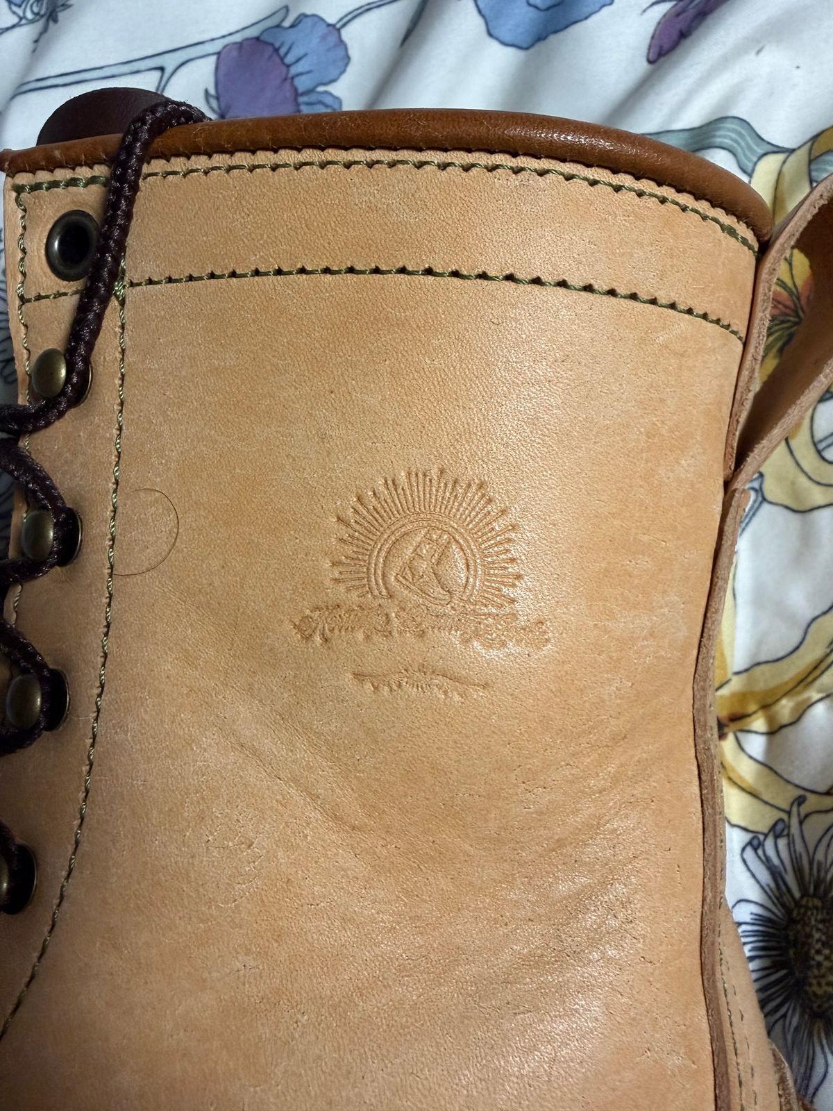 Photo by Shannmoody on February 21, 2026 of the Frank's Boots Natural Heritage in Badalassi Carlo Natural Pueblo And Badalassi Carlo Cognac Plueblo.