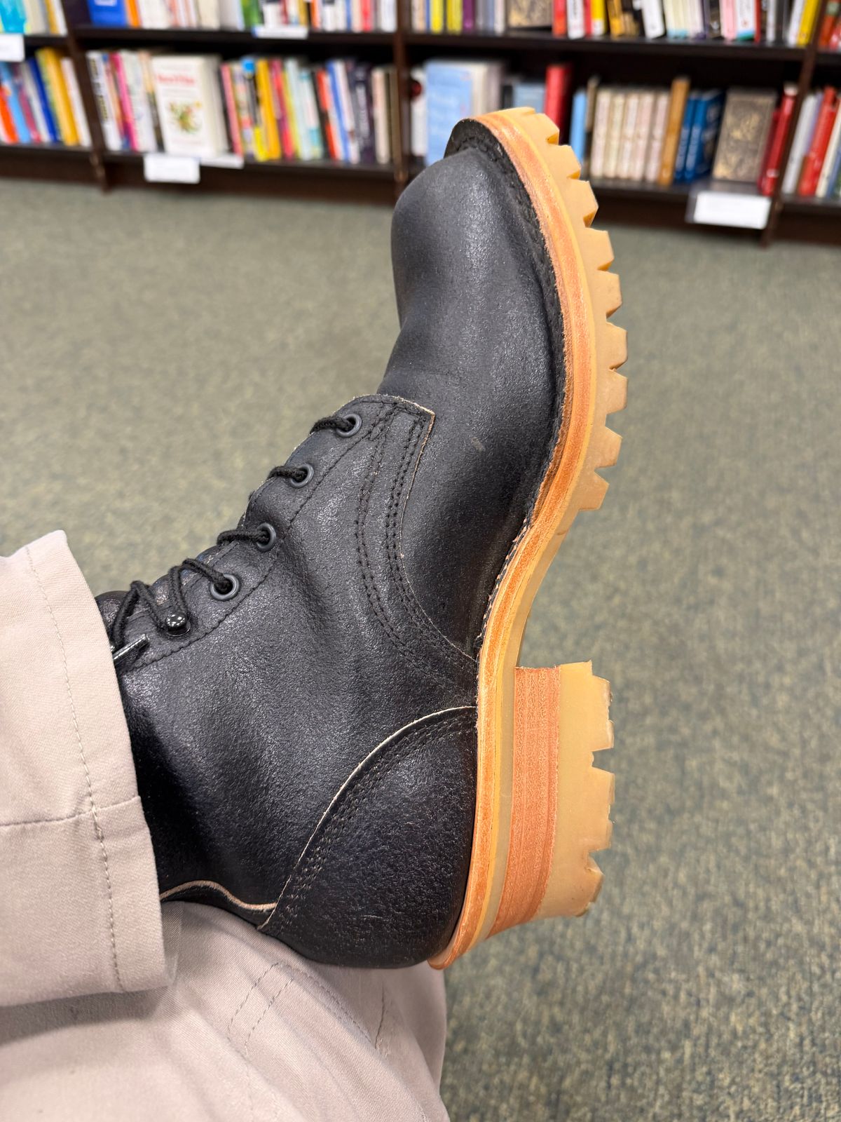 Photo by Shannmoody on February 20, 2026 of the Frank's Boots Type 2 Highlander in Horween Black Waxed Flesh.