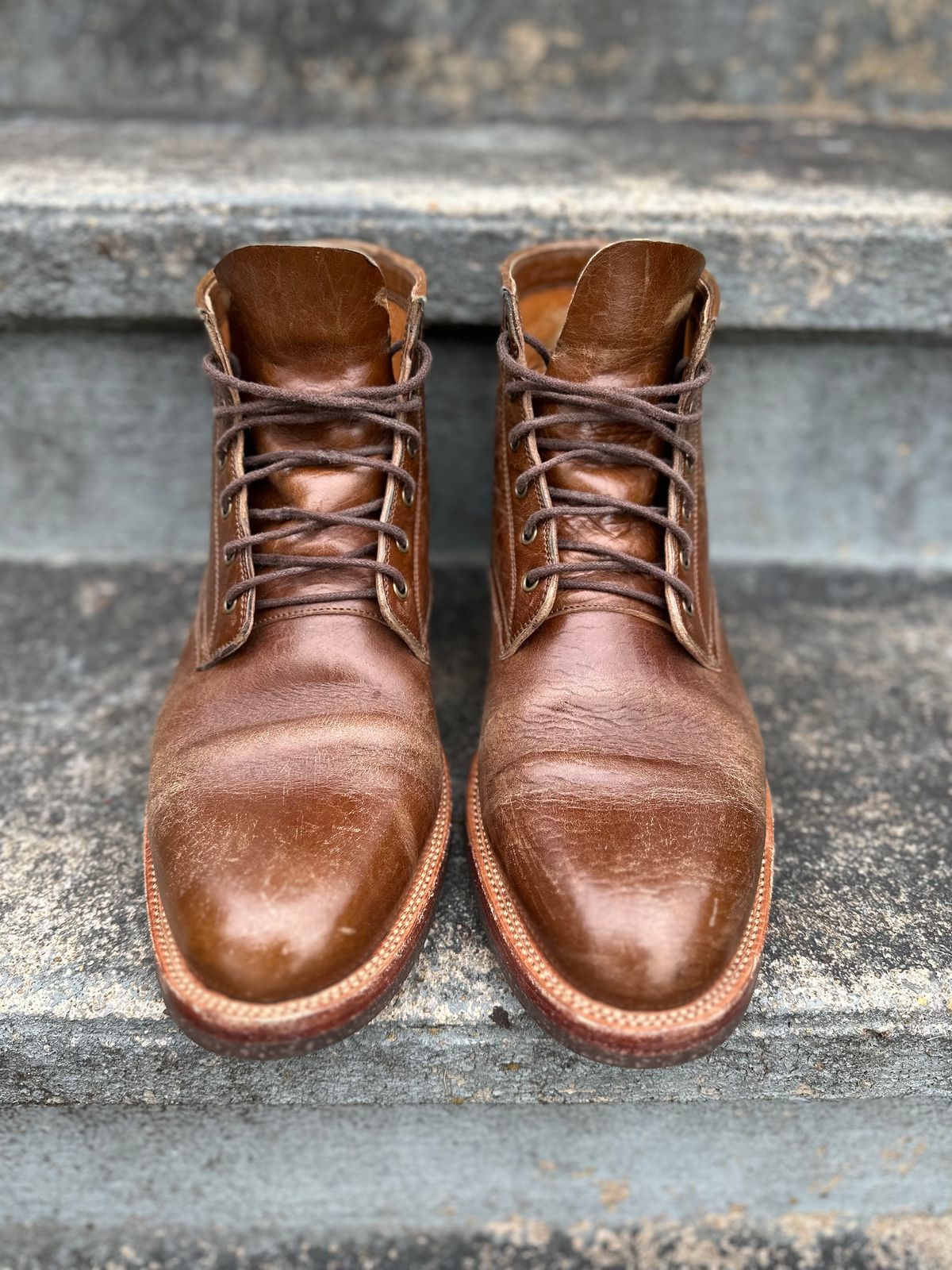 Photo by bucknorris336 on December 4, 2022 of the Tahura Altilis in Shinki Cognac Oiled Horsebutt.