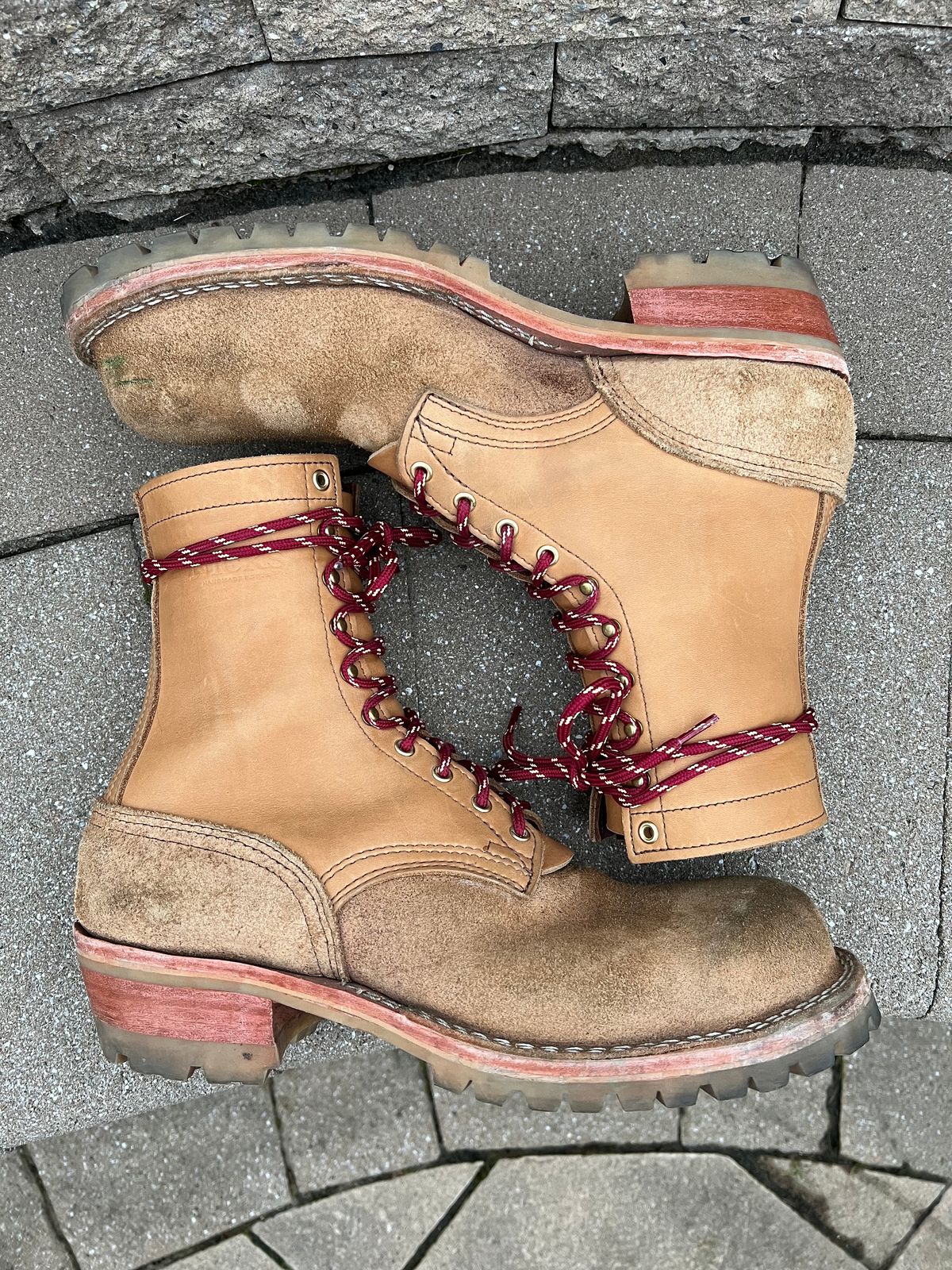 Photo by SpydercoMariner on December 5, 2023 of the Nicks BuilderPro in Seidel 1964 Tan.