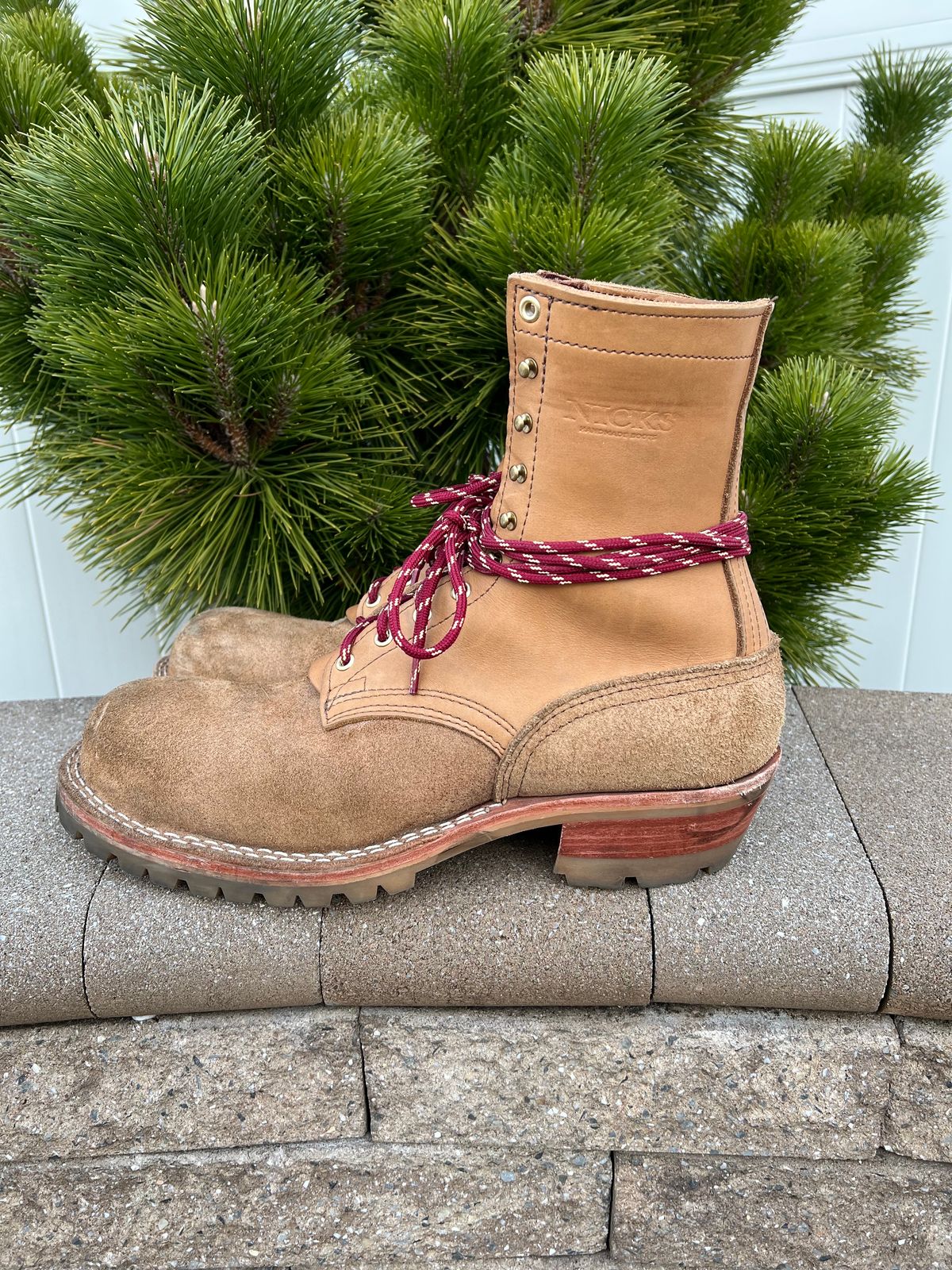 Photo by SpydercoMariner on January 5, 2024 of the Nicks BuilderPro in Seidel 1964 Tan.