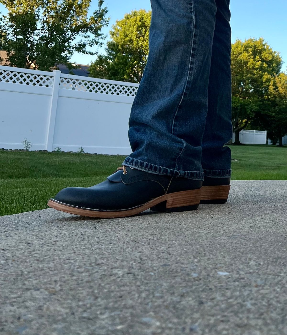 Photo by SpydercoMariner on May 19, 2025 of the Nicks Ivan in Pacific Waxed Flesh.