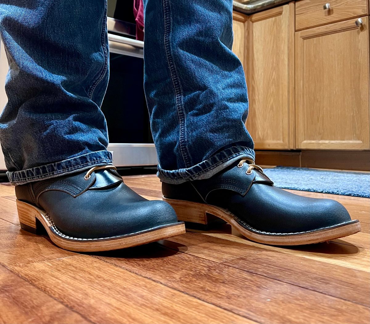 Photo by SpydercoMariner on May 14, 2025 of the Nicks Ivan in Pacific Waxed Flesh.