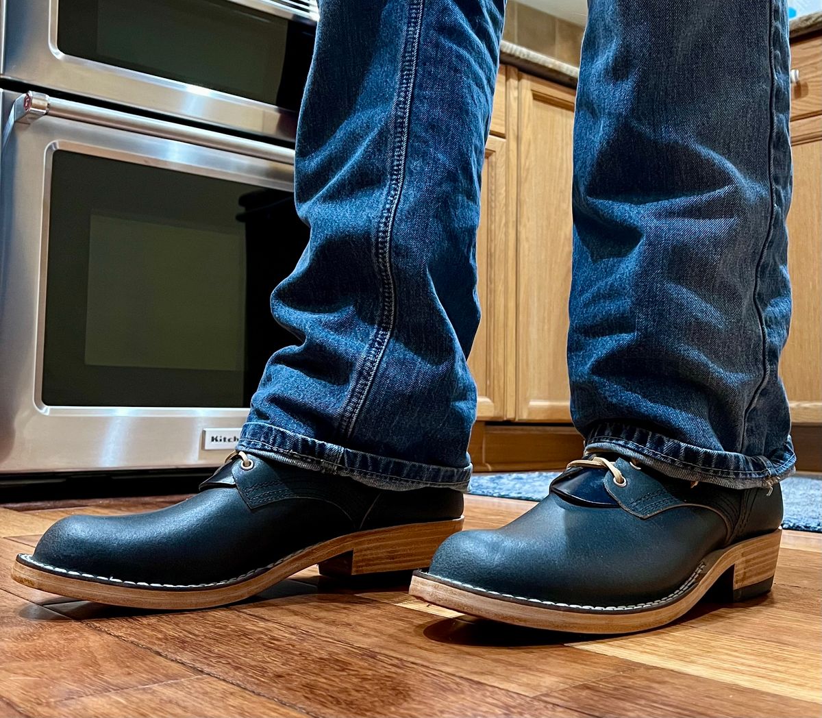 Photo by SpydercoMariner on May 14, 2025 of the Nicks Ivan in Pacific Waxed Flesh.