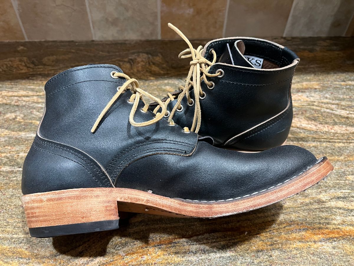 Photo by SpydercoMariner on July 23, 2025 of the Nicks Ivan in Pacific Waxed Flesh.