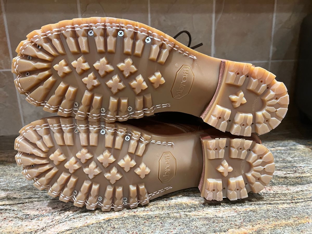 Photo by SpydercoMariner on July 10, 2025 of the Nicks MTO in Horween Rio Latigo.