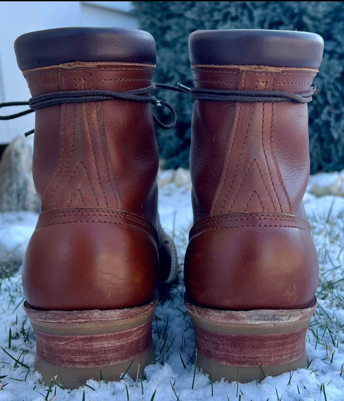 Photo by SpydercoMariner on January 1, 2026 of the Nicks MTO in Horween Rio Latigo.