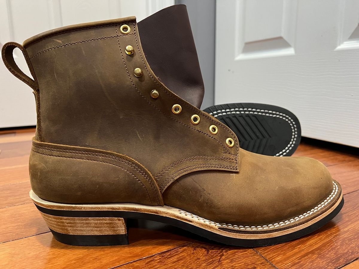 Photo by SpydercoMariner on February 21, 2026 of the Nicks Robert in Seidel WeatherShield Brown.