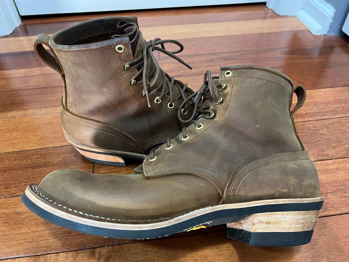 Photo by SpydercoMariner on June 1, 2026 of the Nicks Robert in Seidel WeatherShield Brown.