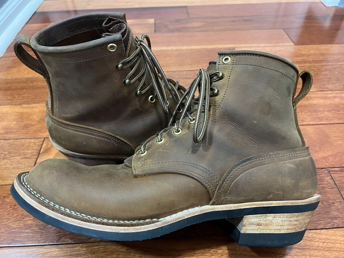 Photo by SpydercoMariner on July 3, 2026 of the Nicks Robert in Seidel WeatherShield Brown.
