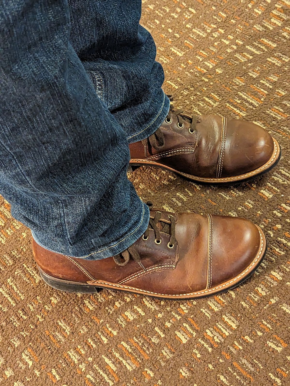 Photo by weltventurer on November 3, 2023 of the Canada West Boots WM. Moorby 2817 in Pecan Tumbled.