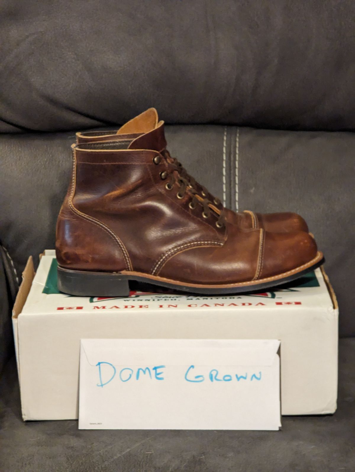Photo by weltventurer on November 3, 2023 of the Canada West Boots WM. Moorby 2817 in Pecan Tumbled.