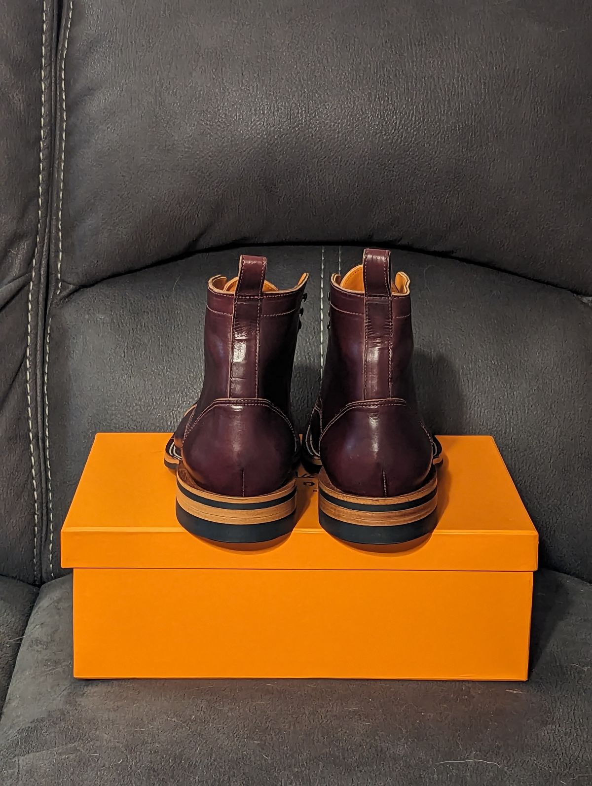 Photo by weltventurer on October 3, 2023 of the Bordon Tukano Boots in Wickett & Craig Burgundy Oiled Latigo.
