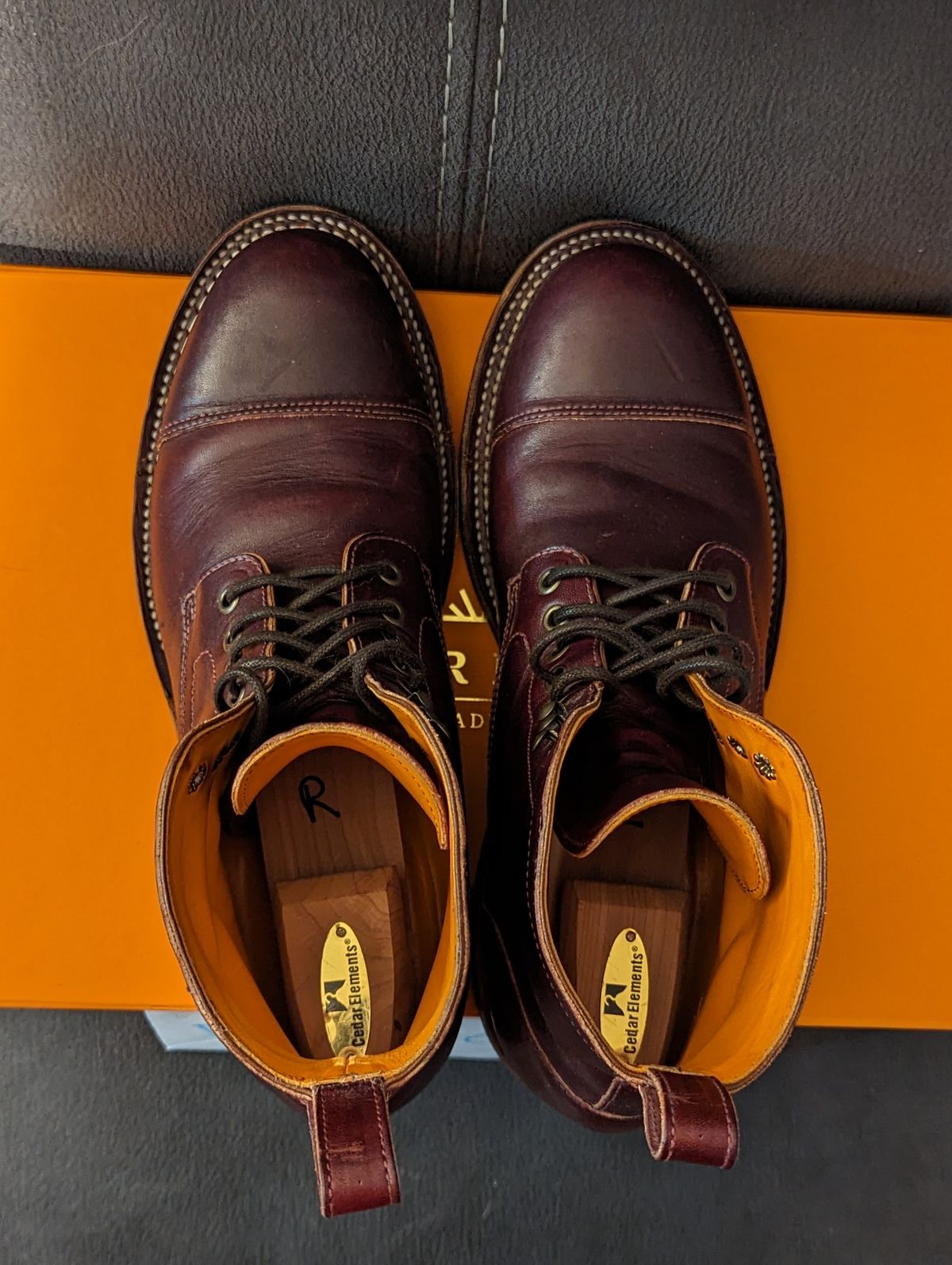 Photo by weltventurer on November 3, 2023 of the Bordon Tukano Boots in Wickett & Craig Burgundy Oiled Latigo.