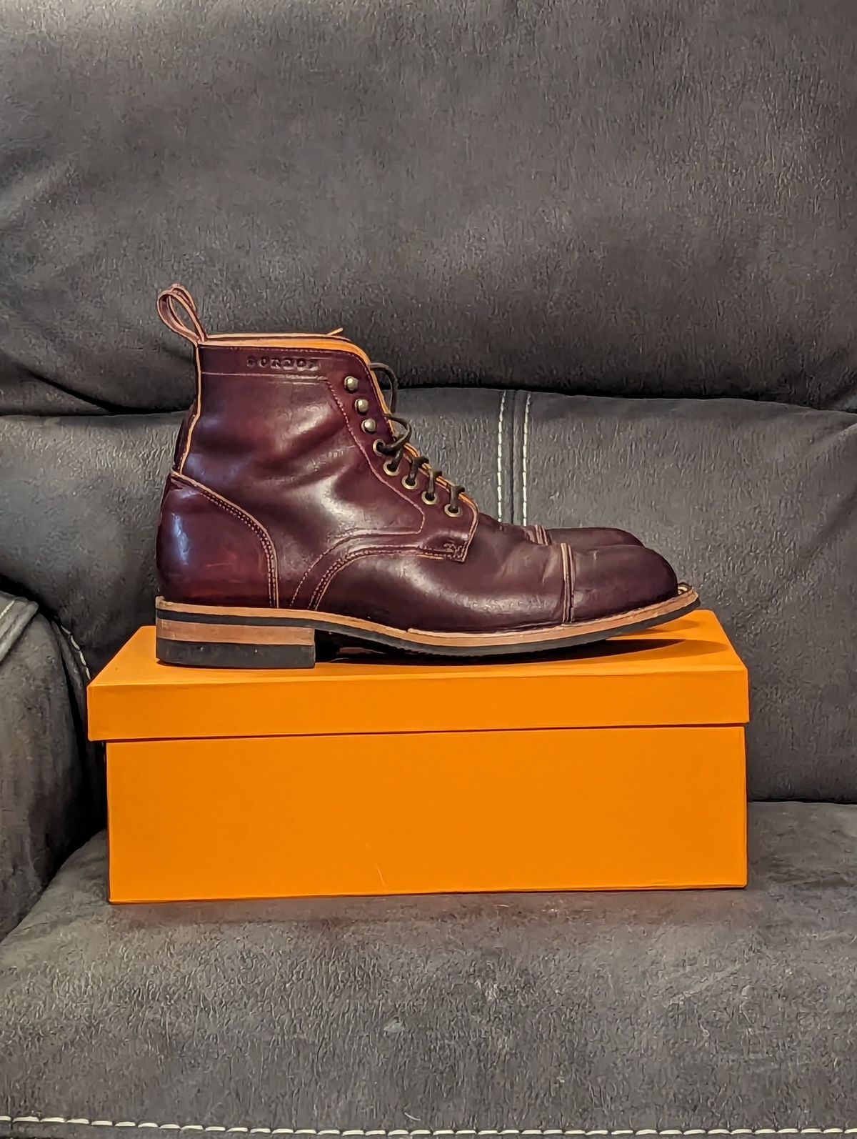 Photo by weltventurer on December 4, 2023 of the Bordon Tukano Boots in Wickett & Craig Burgundy Oiled Latigo.