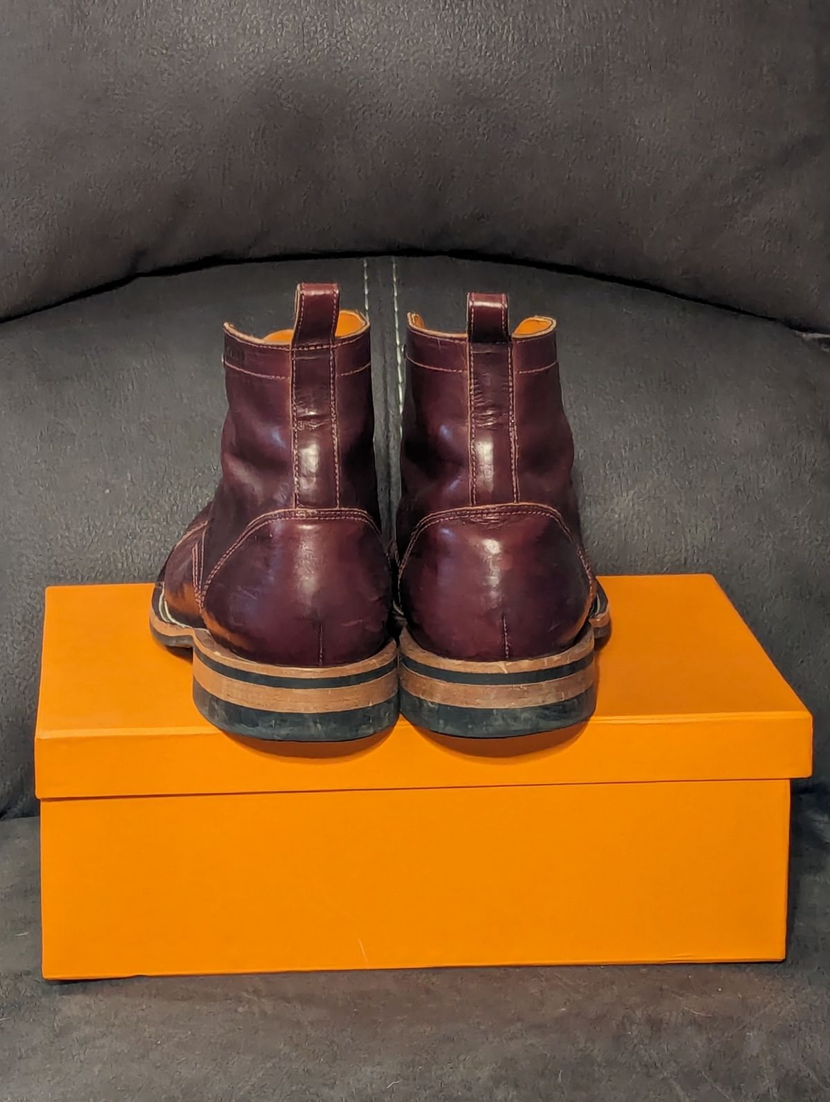 Photo by weltventurer on February 6, 2024 of the Bordon Tukano Boots in Wickett & Craig Burgundy Oiled Latigo.