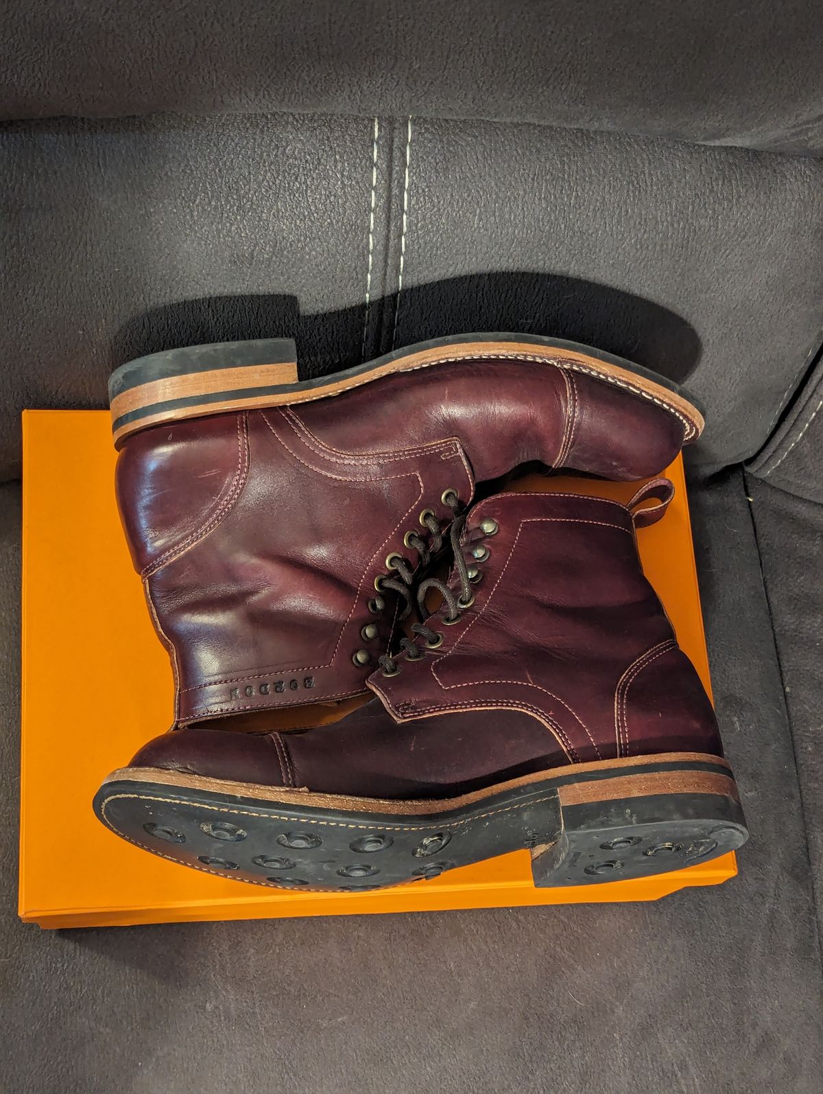 Photo by weltventurer on February 6, 2024 of the Bordon Tukano Boots in Wickett & Craig Burgundy Oiled Latigo.