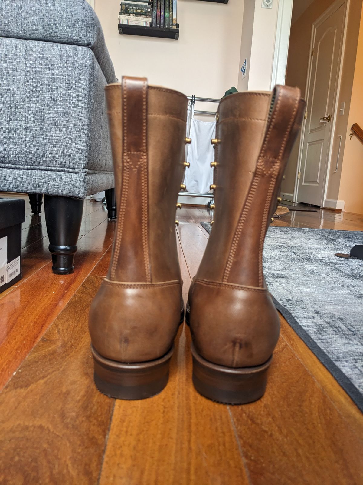 Photo by ganelo on October 9, 2023 of the Rolling Dub Trio Griffin 8.5" Plain Toe Boots in Unknown Material.