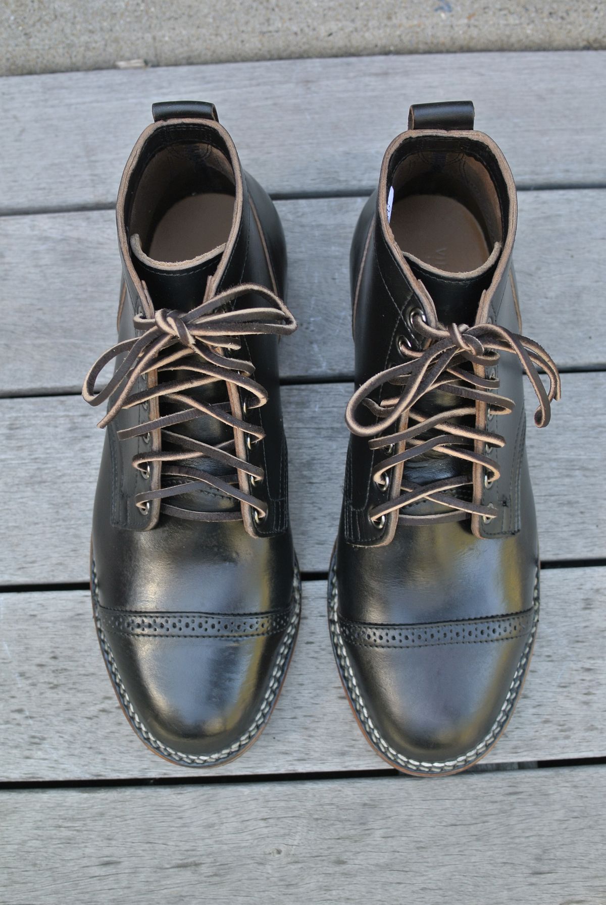 Photo by nootboot on October 1, 2022 of the Viberg Service Boot BCT in Maryam Black Teacore Horsebutt.