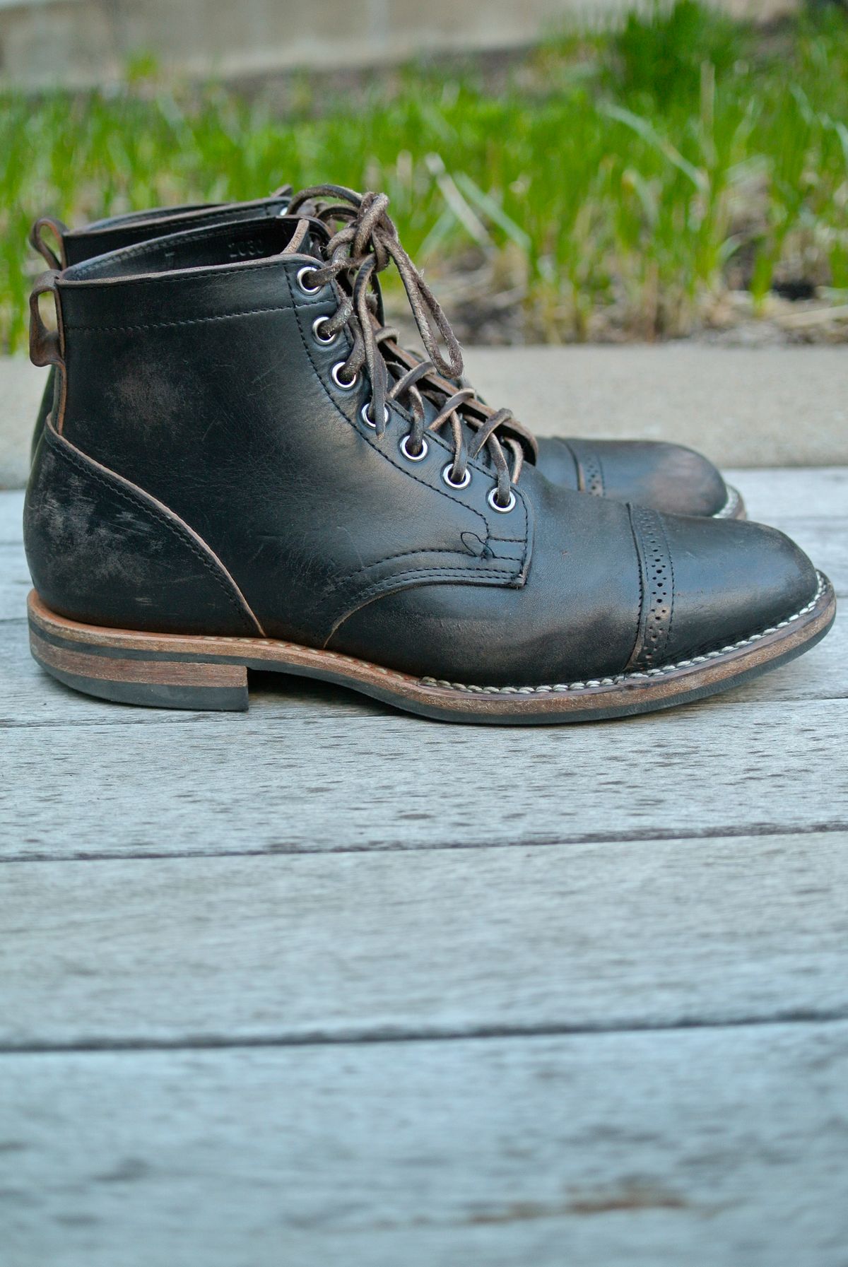 Photo by nootboot on March 4, 2023 of the Viberg Service Boot BCT in Maryam Black Teacore Horsebutt.