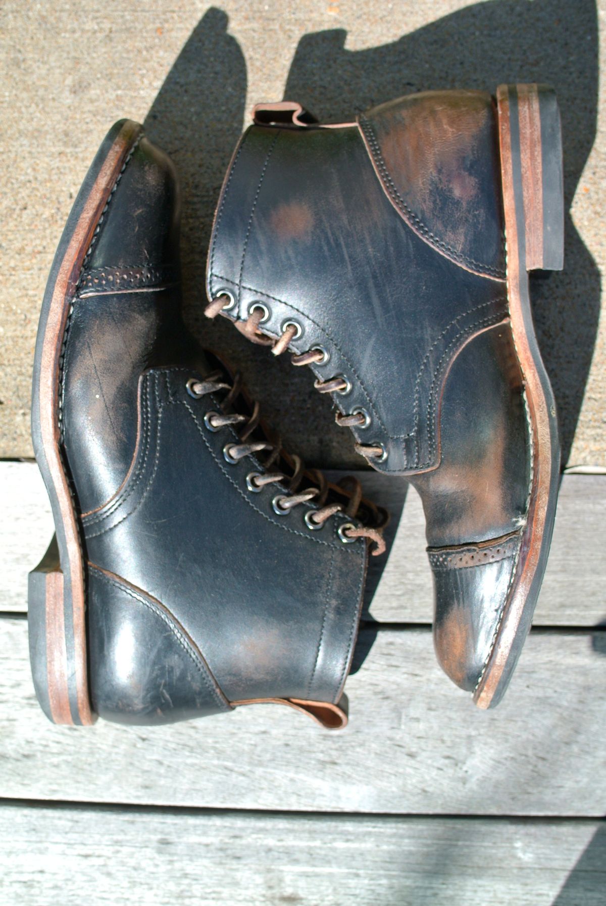 Photo by nootboot on April 5, 2023 of the Viberg Service Boot BCT in Maryam Black Teacore Horsebutt.