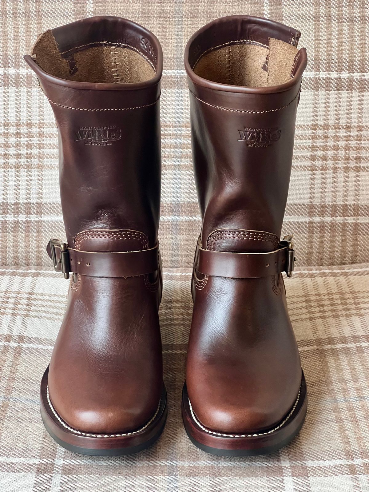 Photo by the_duke on October 1, 2024 of the Willie's Handmade Boots Engineer in Horween Brown Chromexcel.