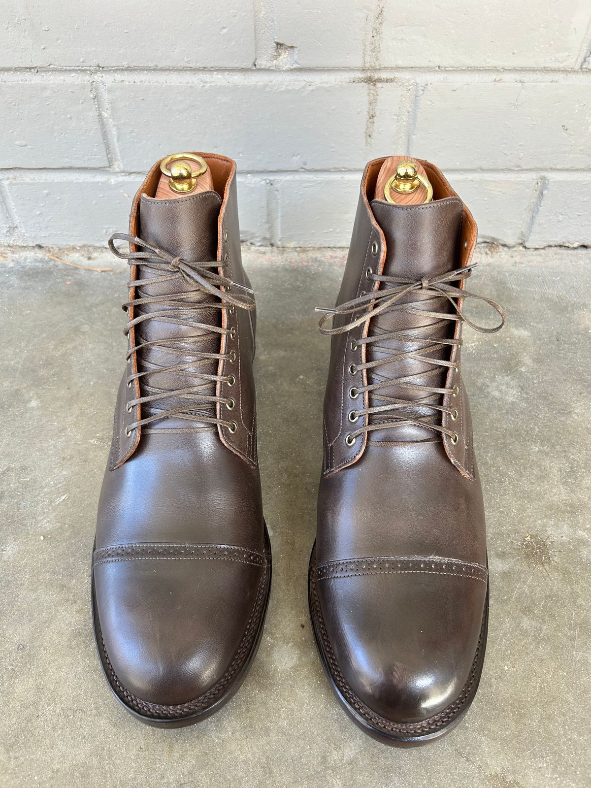 Photo by knucklegame on October 1, 2023 of the Viberg Service Boot in Maryam T. Moro Horsebutt.