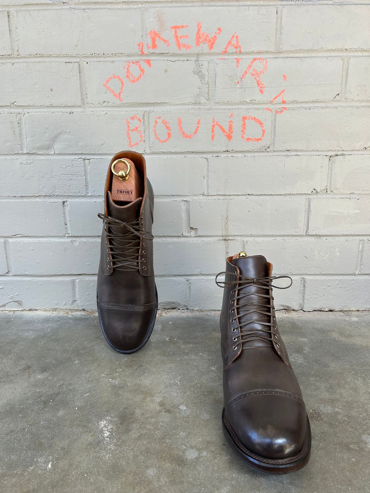 Photo by knucklegame on October 1, 2023 of the Viberg Service Boot in Maryam T. Moro Horsebutt.